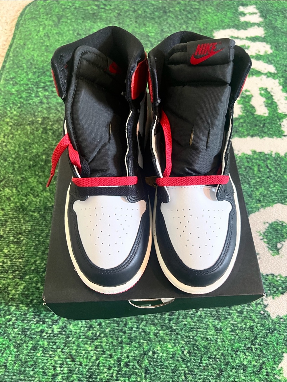 Jordan 1 High Kids Black White Red High-Top Sneakers Size 3Y